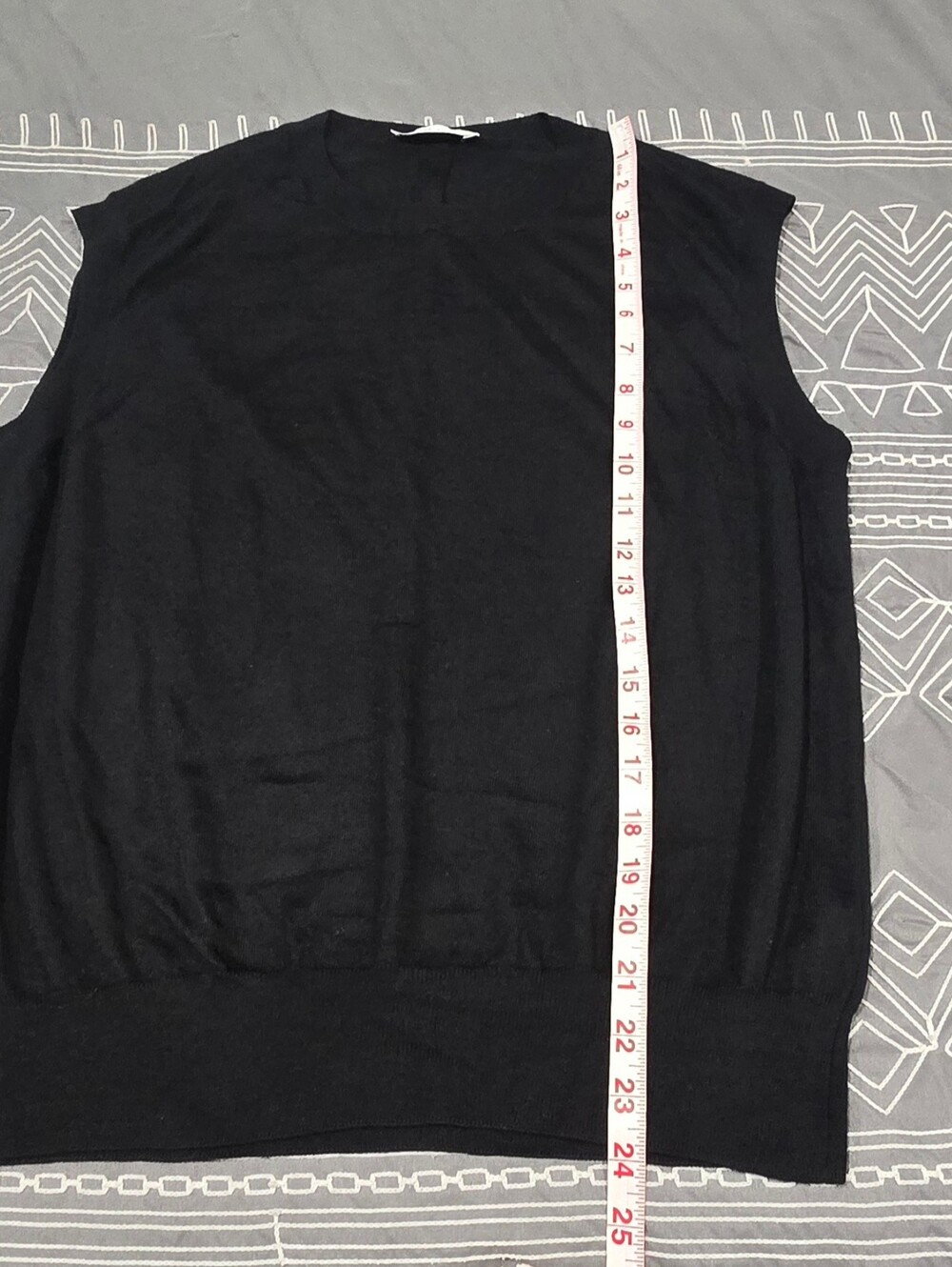 The Row Balham Cashmere Sweater Vest In Black Size Medium - Picture 3 of 7
